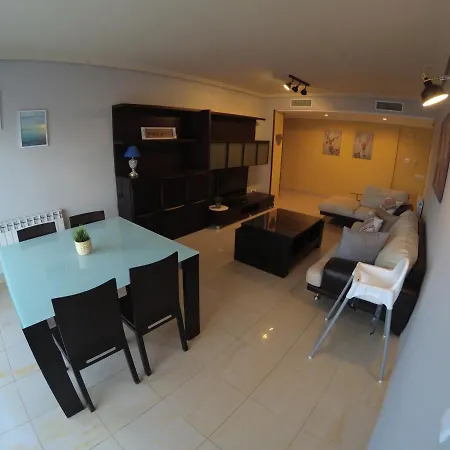 8beds Vila-seca * Vila Seca
